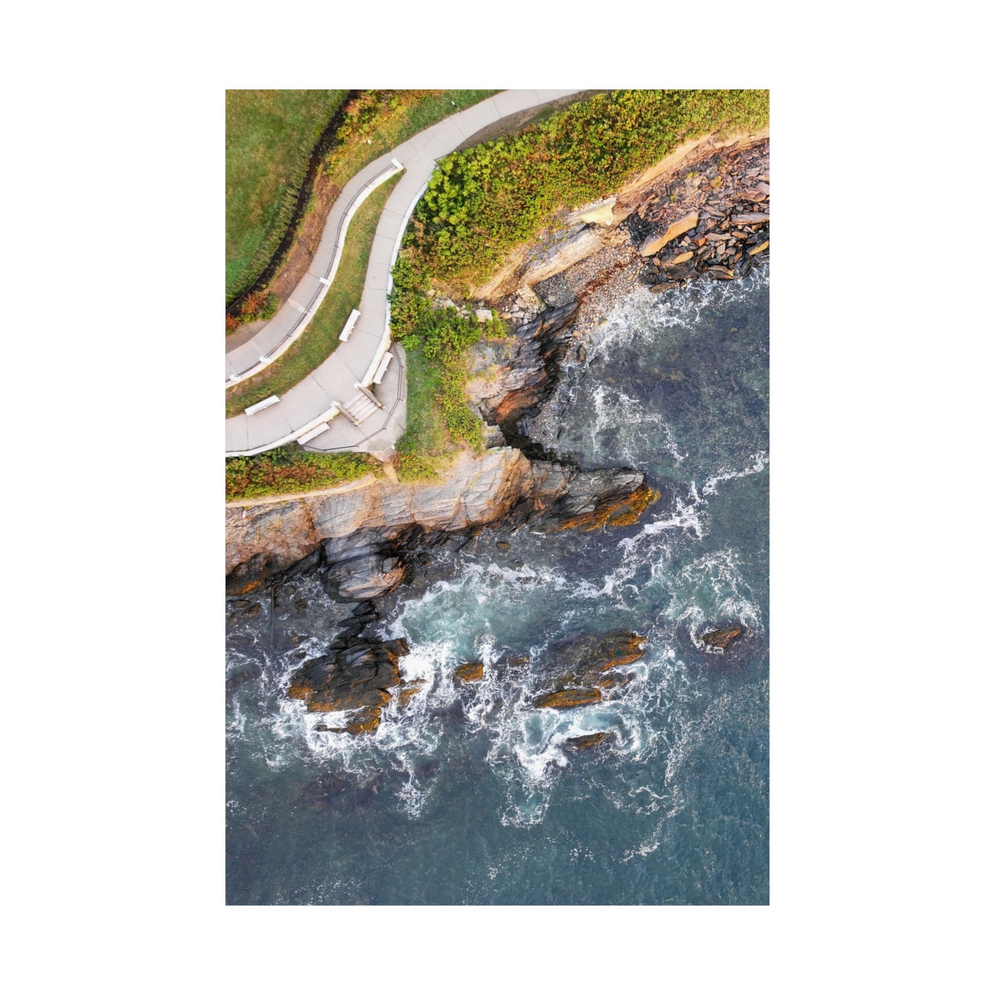 The Breakers Shoreline | Newport, RI