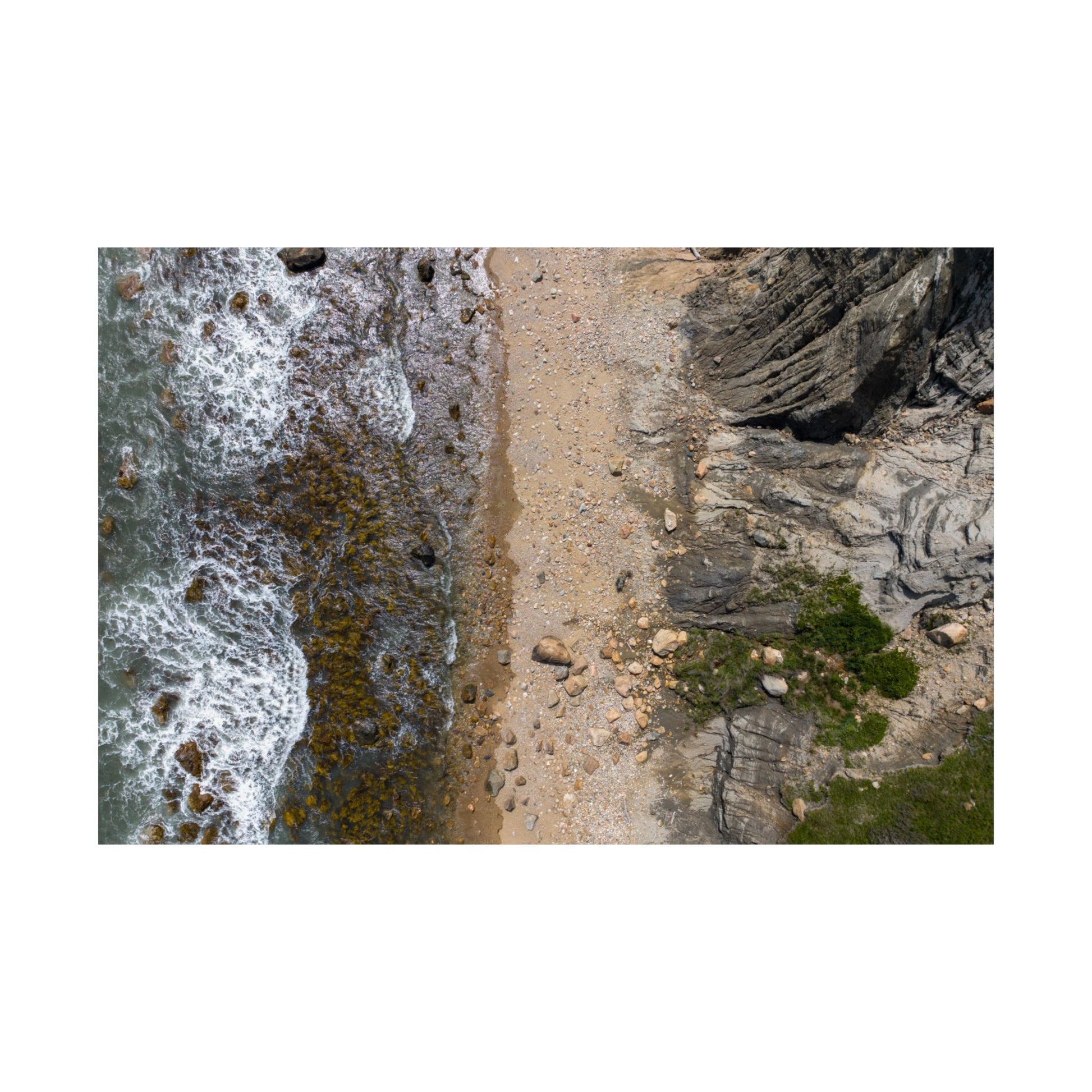 Mohegan Bluffs Shoreline | Block Island, RI